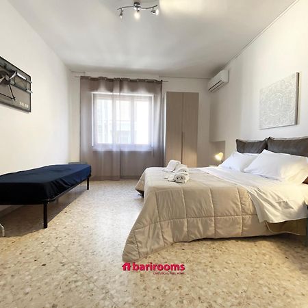 Bari Rooms Central Station Ngoại thất bức ảnh